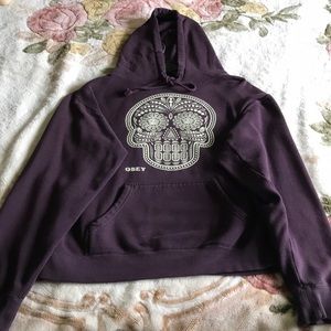 Obey sweater